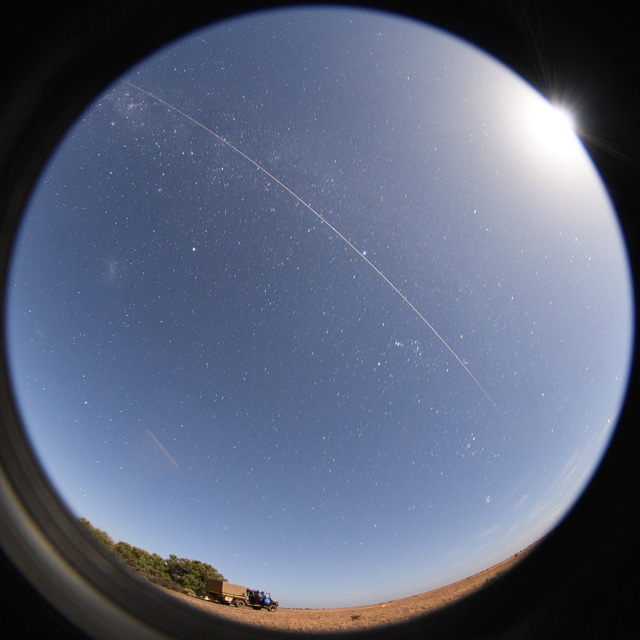 Hayabusa2 sample return capsule "fireball" streaking through atmosphere